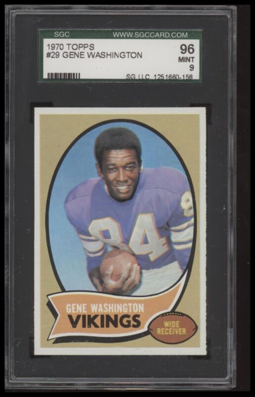 1970 TOPPS GENE WASHINGTON 29 MINT RC SGC 9 FOOTBALL MINNESOTA VIKINGS
