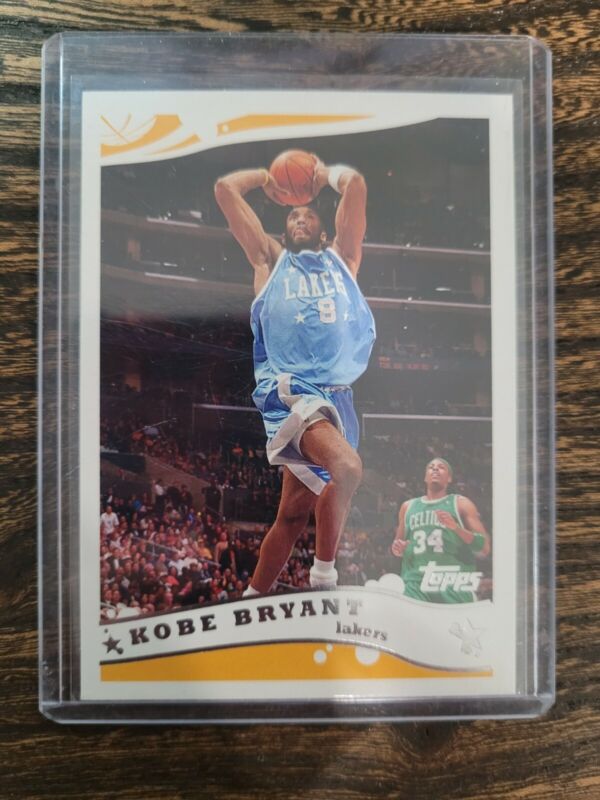 2005 TOPPS KOBE BRYANT BASKETBALL LOS ANGELES LAKERS